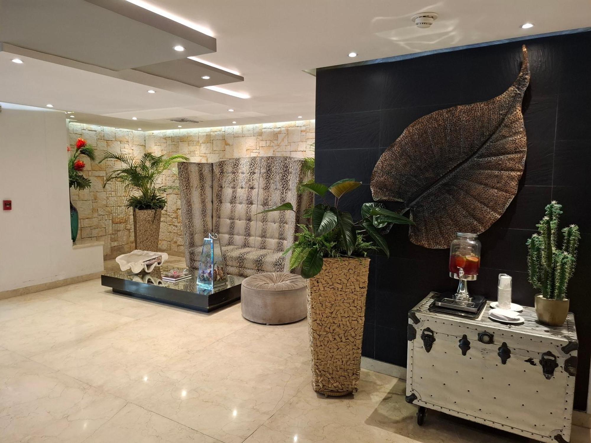 华盛顿广场瑟尔科特尔酒店 巴兰基亚 外观 照片